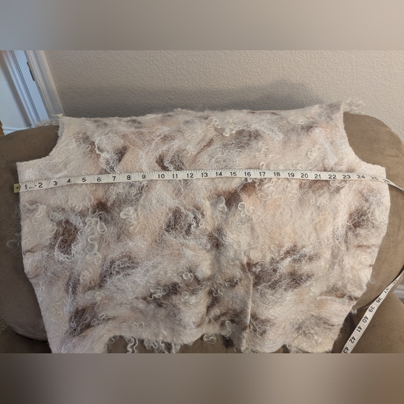 Tunic - Picture 17 of 17